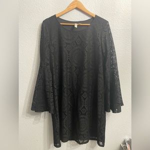 EUC XL Blk Lace Dress w/Flare Sleeves